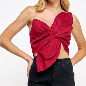 Strut & Bolt Twist Top